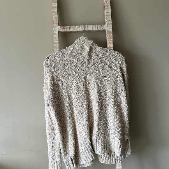 Cardigan - Picture 2 of 2